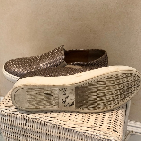 Wanted Slip-On Sneaker - Picture 4 of 5